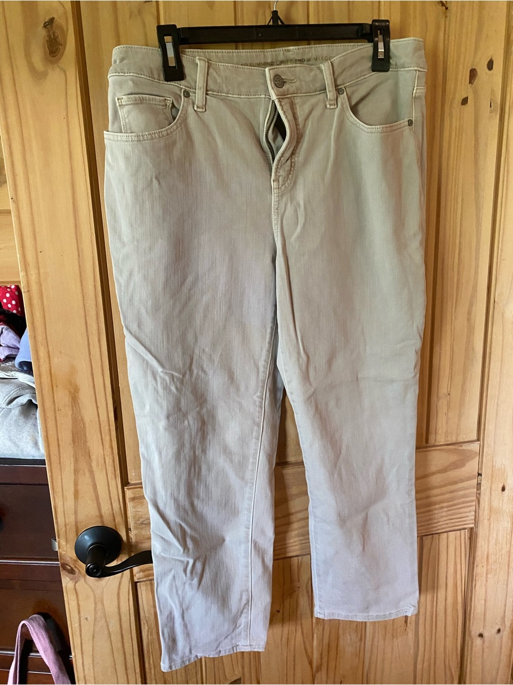 SO Cropped Straight-Leg Pants in Light Beige